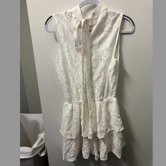 Yumi Kim Kiss Me Dress in White Revolve (L) NWT - Picture 4 of 6